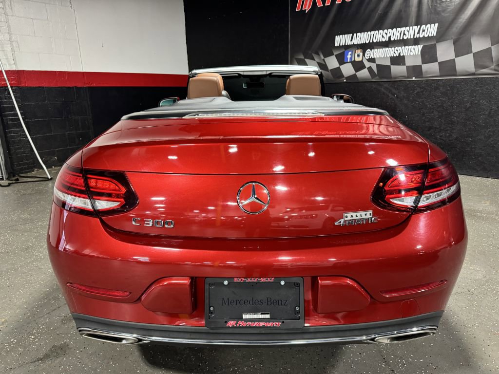 Used 2019 Mercedes-Benz C 300 4MATIC Cabriolet image 4