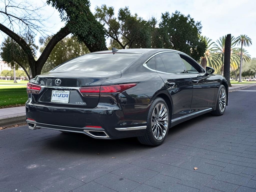 Used 2021 Lexus LS 500 w/ Accessory Package (Z1) RWD image 4