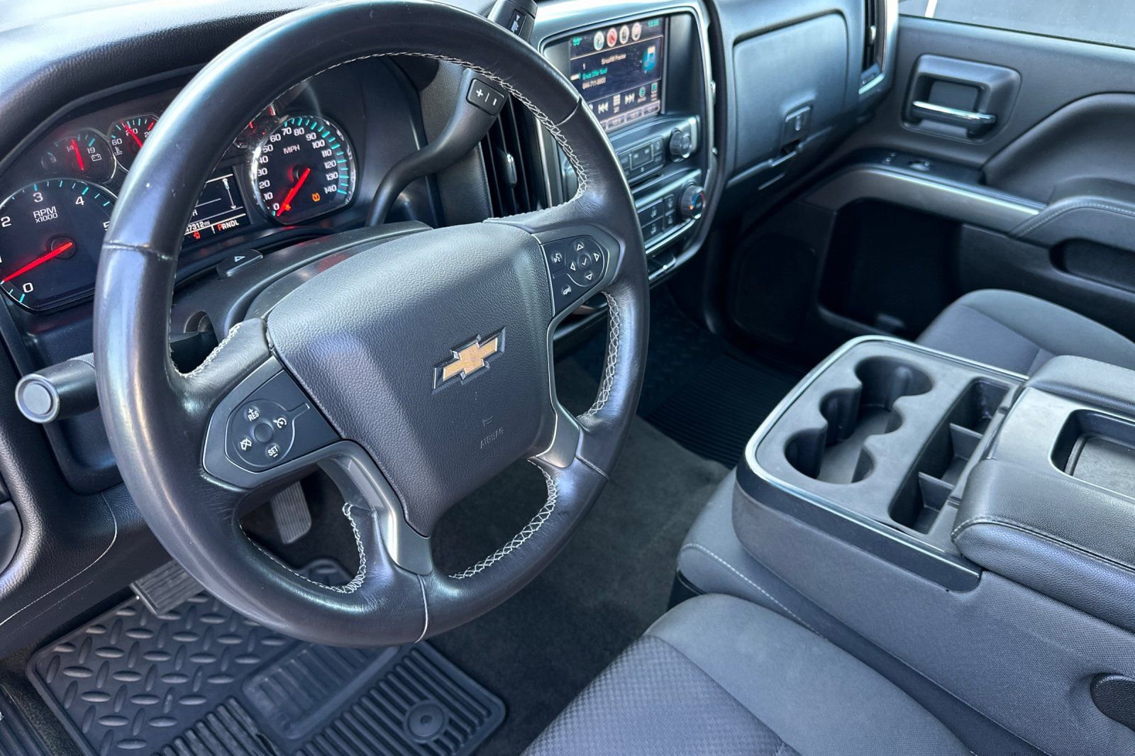 Used 2018 Chevrolet Silverado 1500 LT image 10