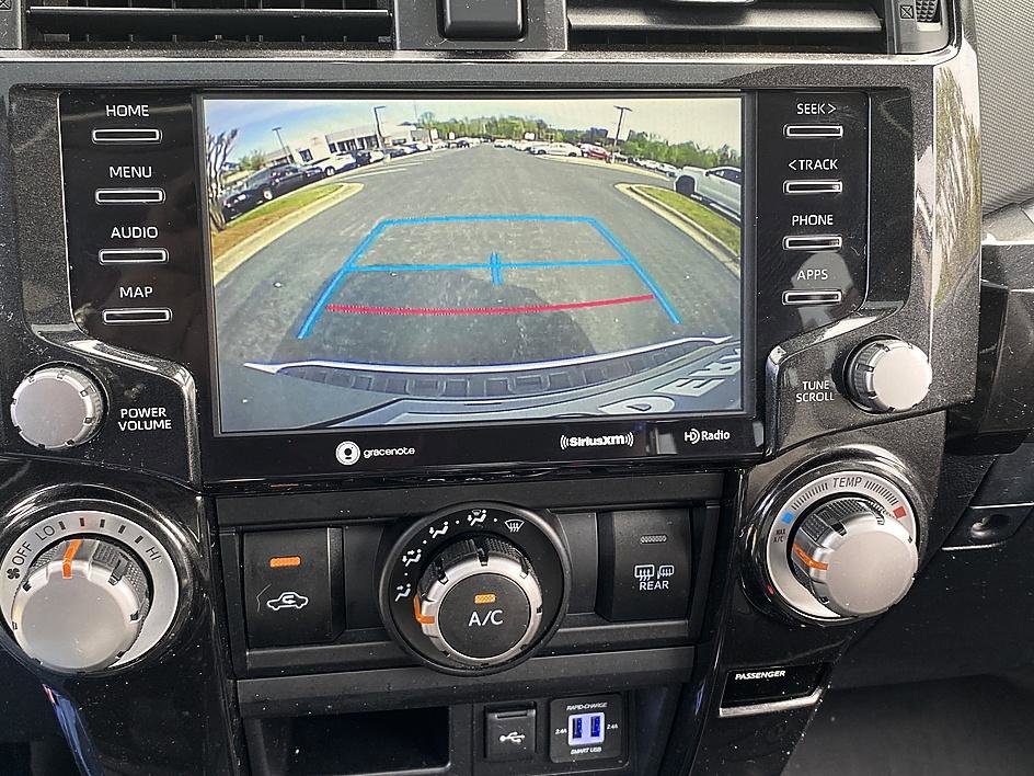 Used 2021 Toyota 4Runner Venture w/ Moonroof Package image 16