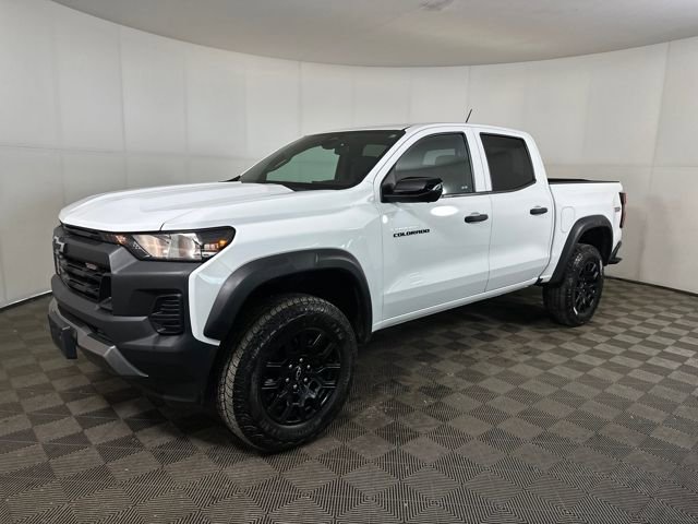 Used 2023 Chevrolet Colorado Trail Boss w/ Technology Package image 7