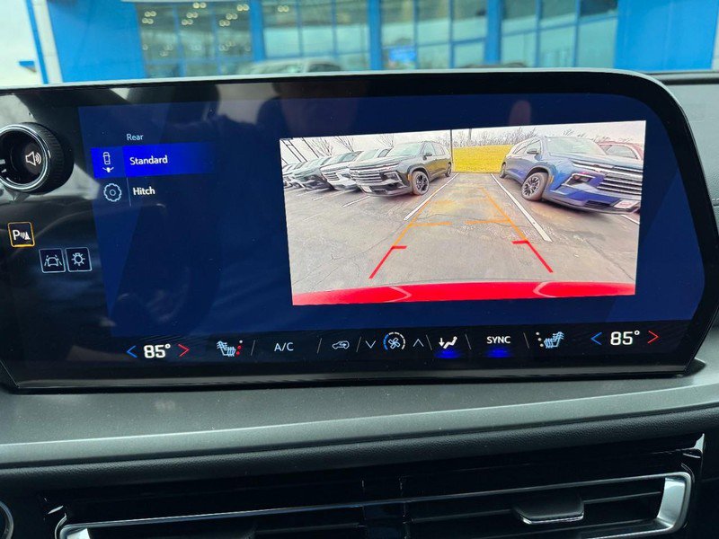 New 2026 Chevrolet Traverse LT image 17
