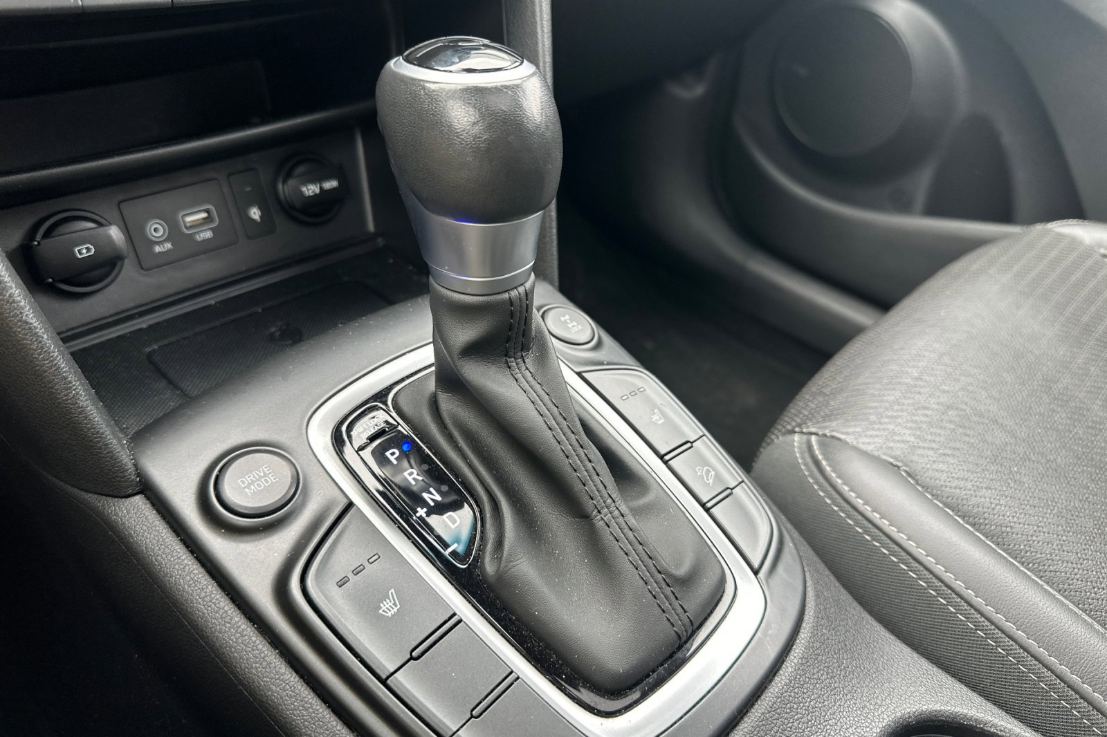 Used 2020 Hyundai Kona Limited image 21