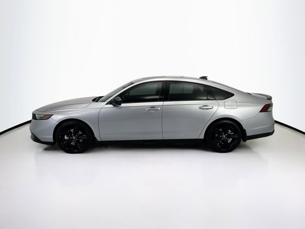 Used 2023 Honda Accord Sport image 8