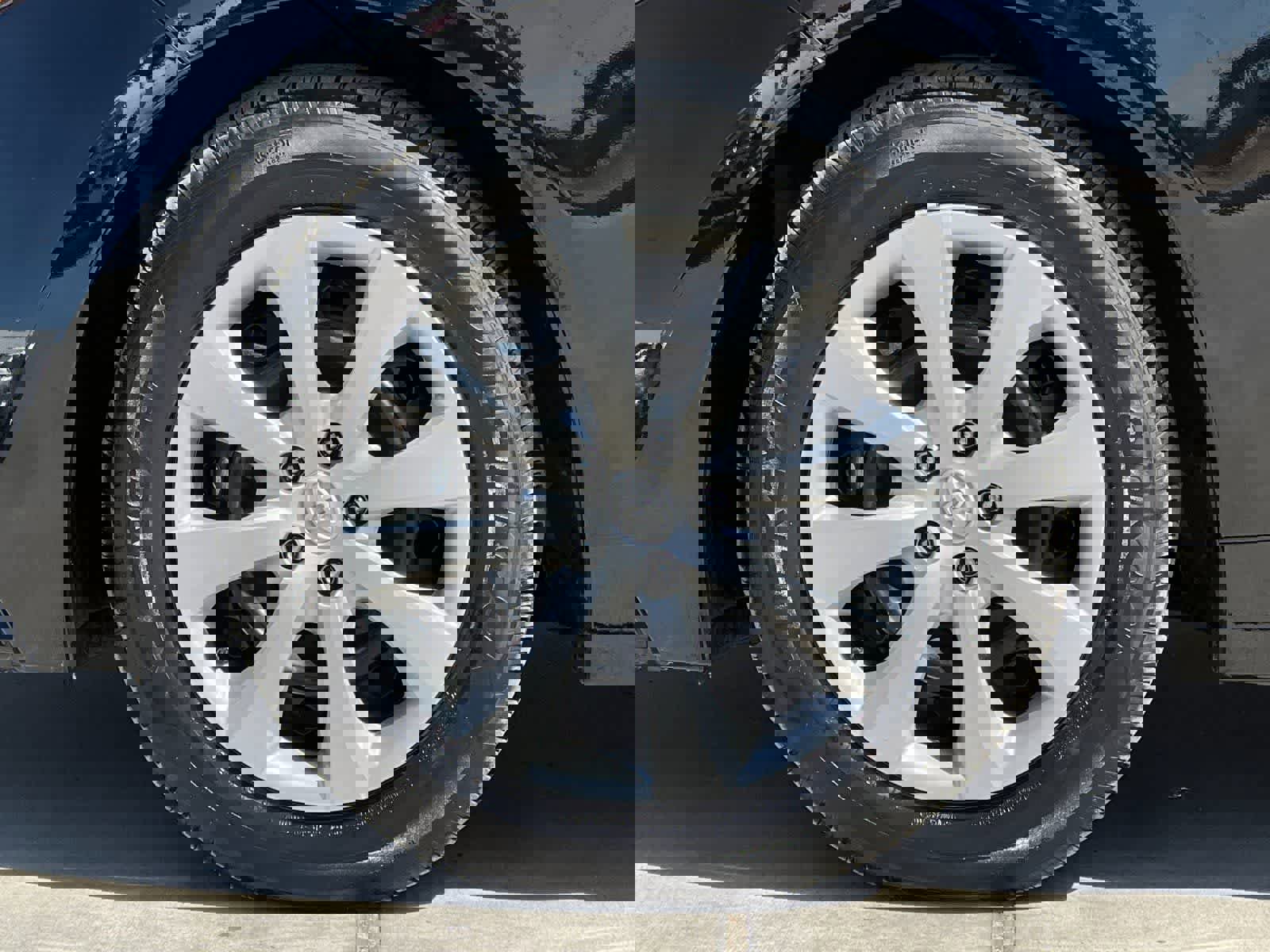 Used 2026 Toyota Corolla LE image 25