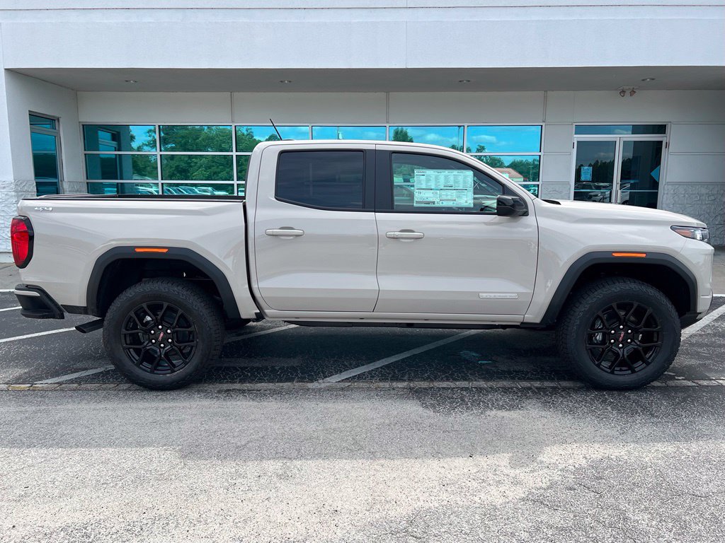 New 2026 GMC Canyon Elevation w/ Convenience Package AWD/4WD image 3