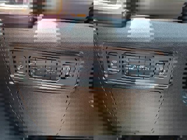 New 2025 GMC Hummer EV 3X w/ LPO, Illumination Package image 17