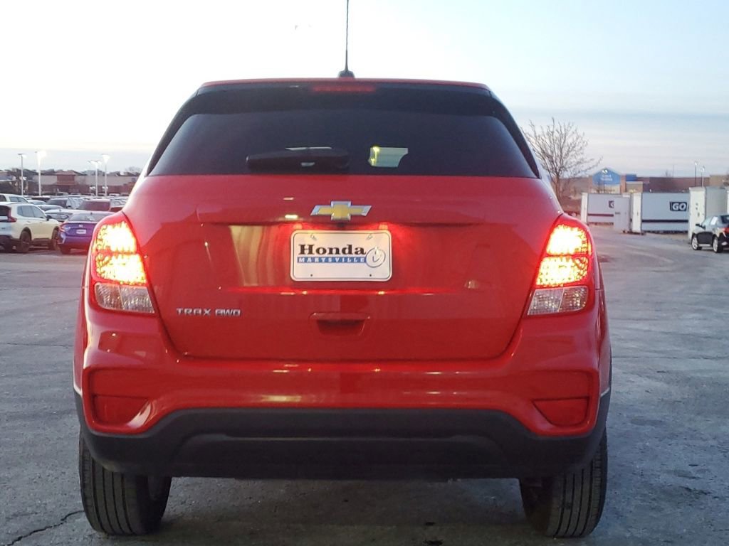 Used 2020 Chevrolet Trax LS w/ Tint and Cruise Package image 6