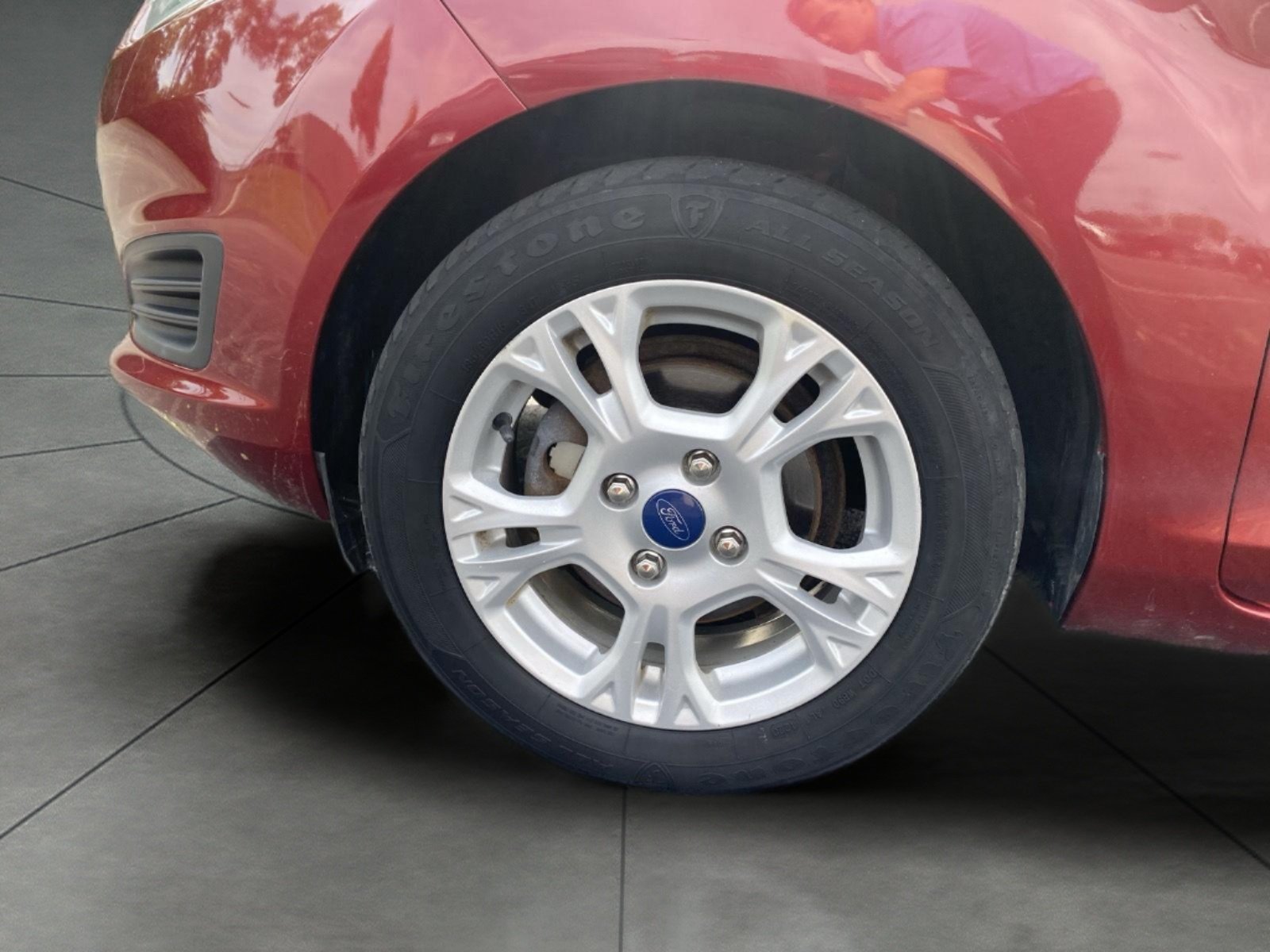 Used 2014 Ford Fiesta SE FWD image 6