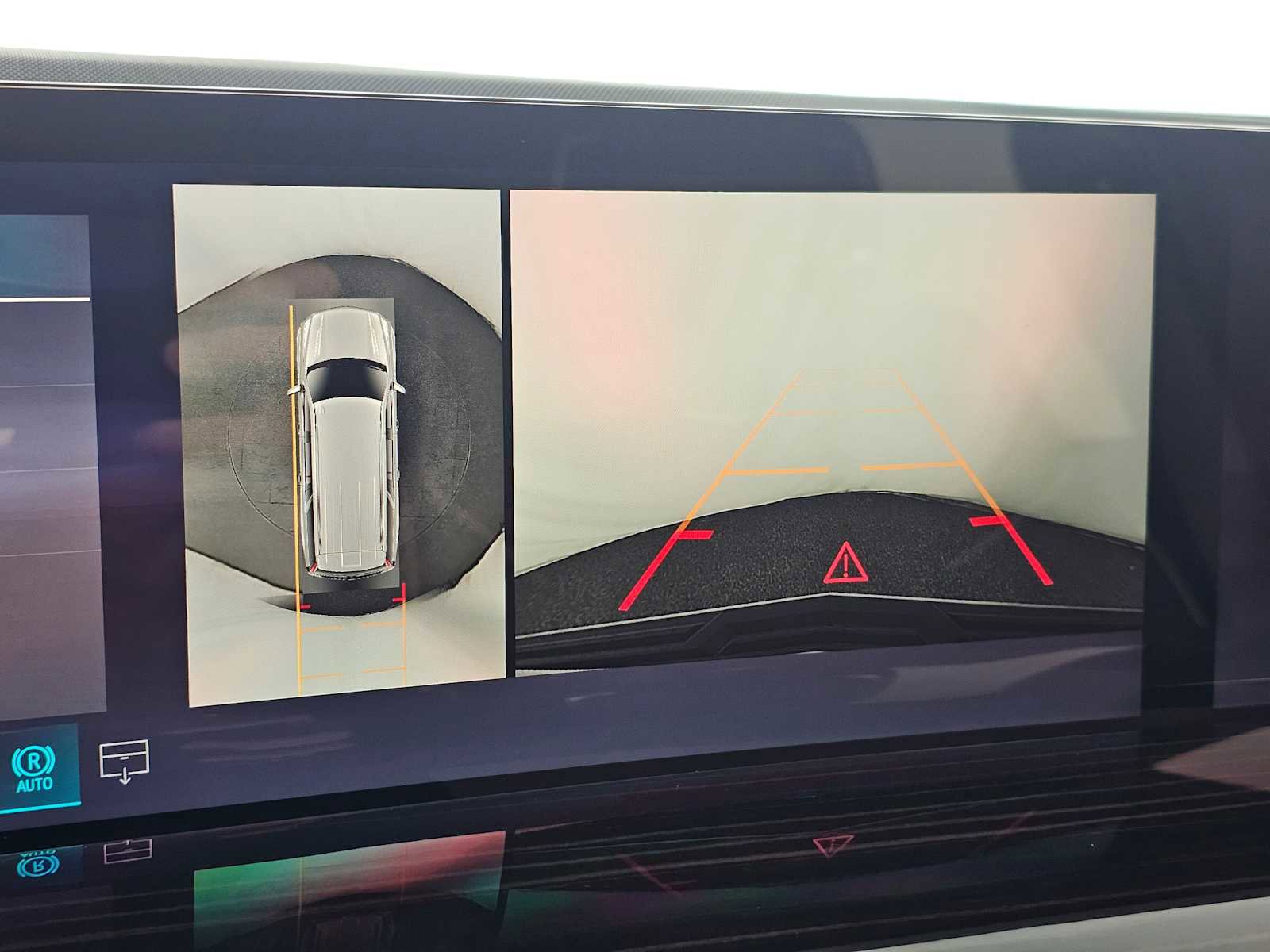 New 2026 Cadillac Escalade ESV Luxury image 28