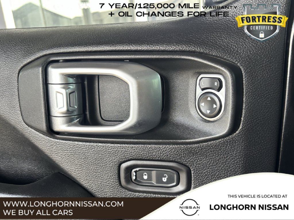 Used 2020 Jeep Gladiator Overland AWD/4WD image 23