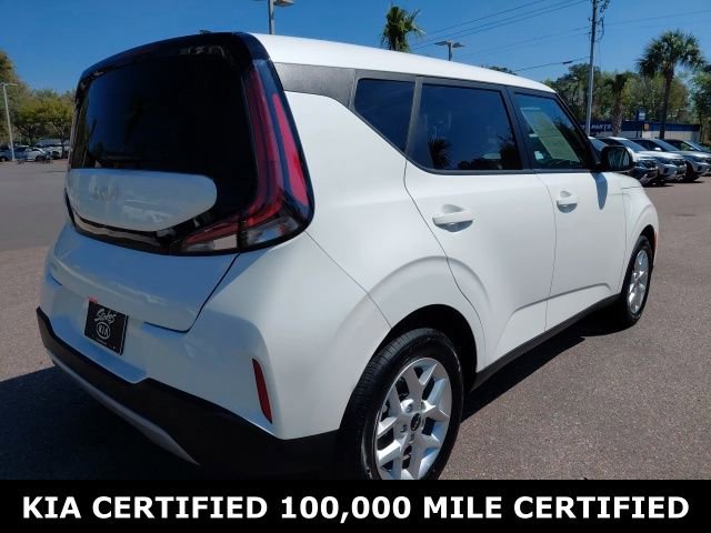Certified 2025 Kia Soul LX FWD image 5