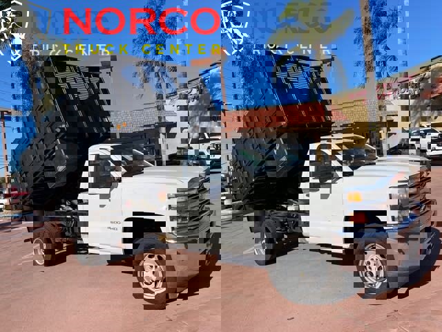 Used 2015 Chevrolet Silverado 3500 W/T image 2