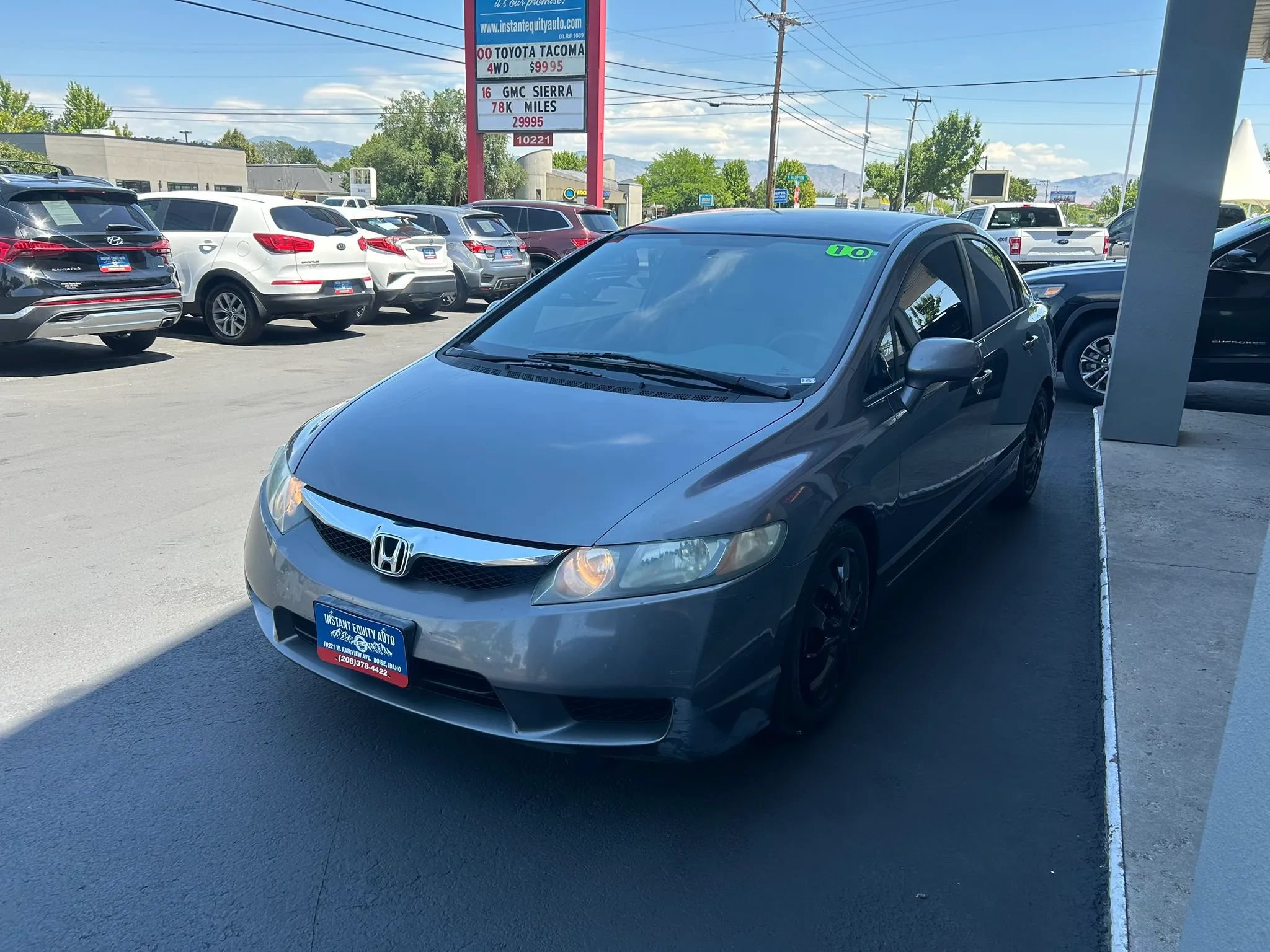 Used 2010 Honda Civic LX image 2