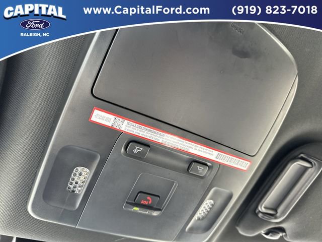 Used 2025 Toyota Camry SE FWD image 31