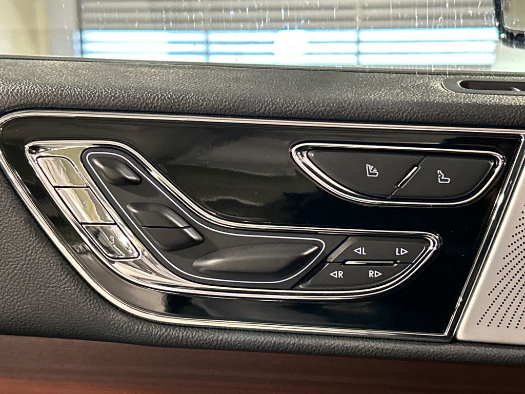 Certified 2023 Lincoln Navigator Reserve image 22