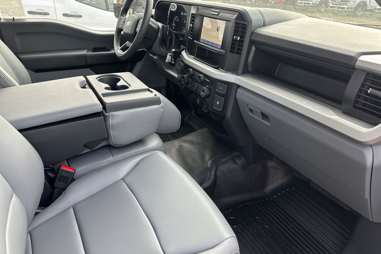 New 2026 Ford F350 XL w/ XL Chrome Package RWD image 13
