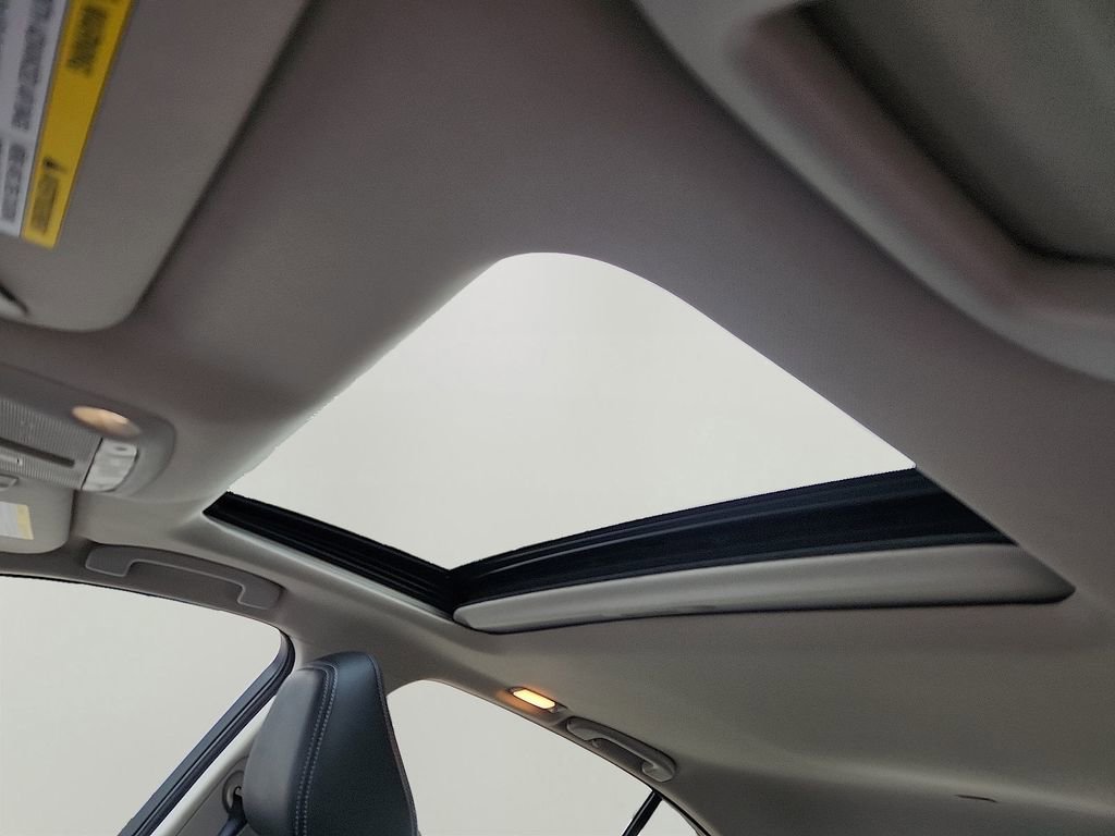 Used 2023 INFINITI Q50 Luxe w/ Cargo Package image 15