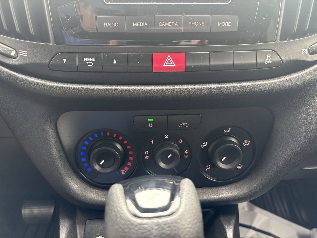 Used 2022 RAM ProMaster City Tradesman FWD image 18