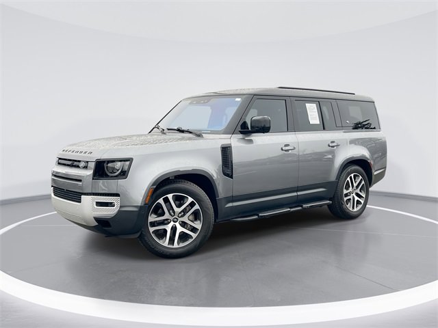 Used 2024 Land Rover Defender 130 S image 1