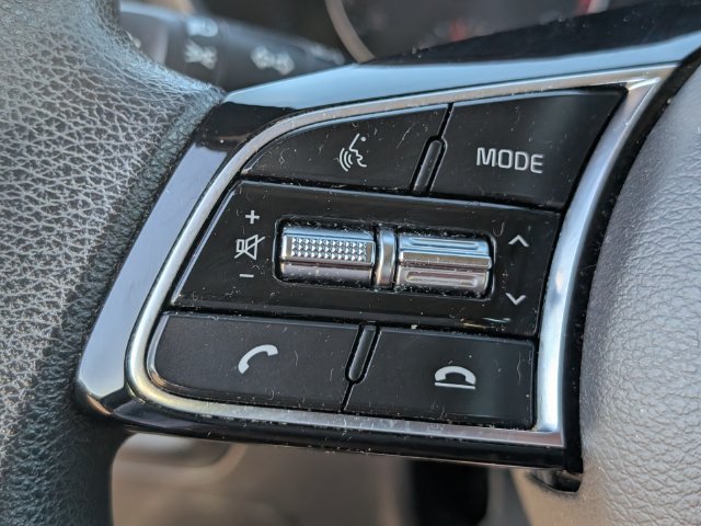 Used 2019 Kia Forte LXS FWD image 16