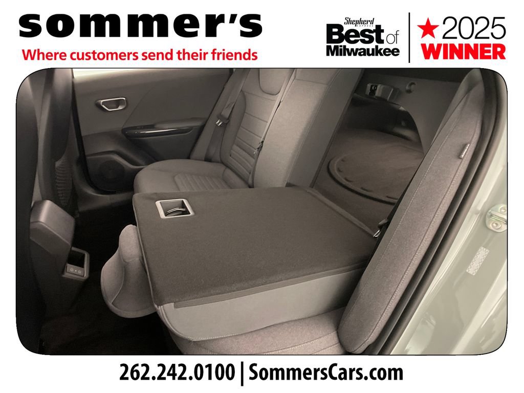 Used 2025 Kia K4 EX FWD image 25