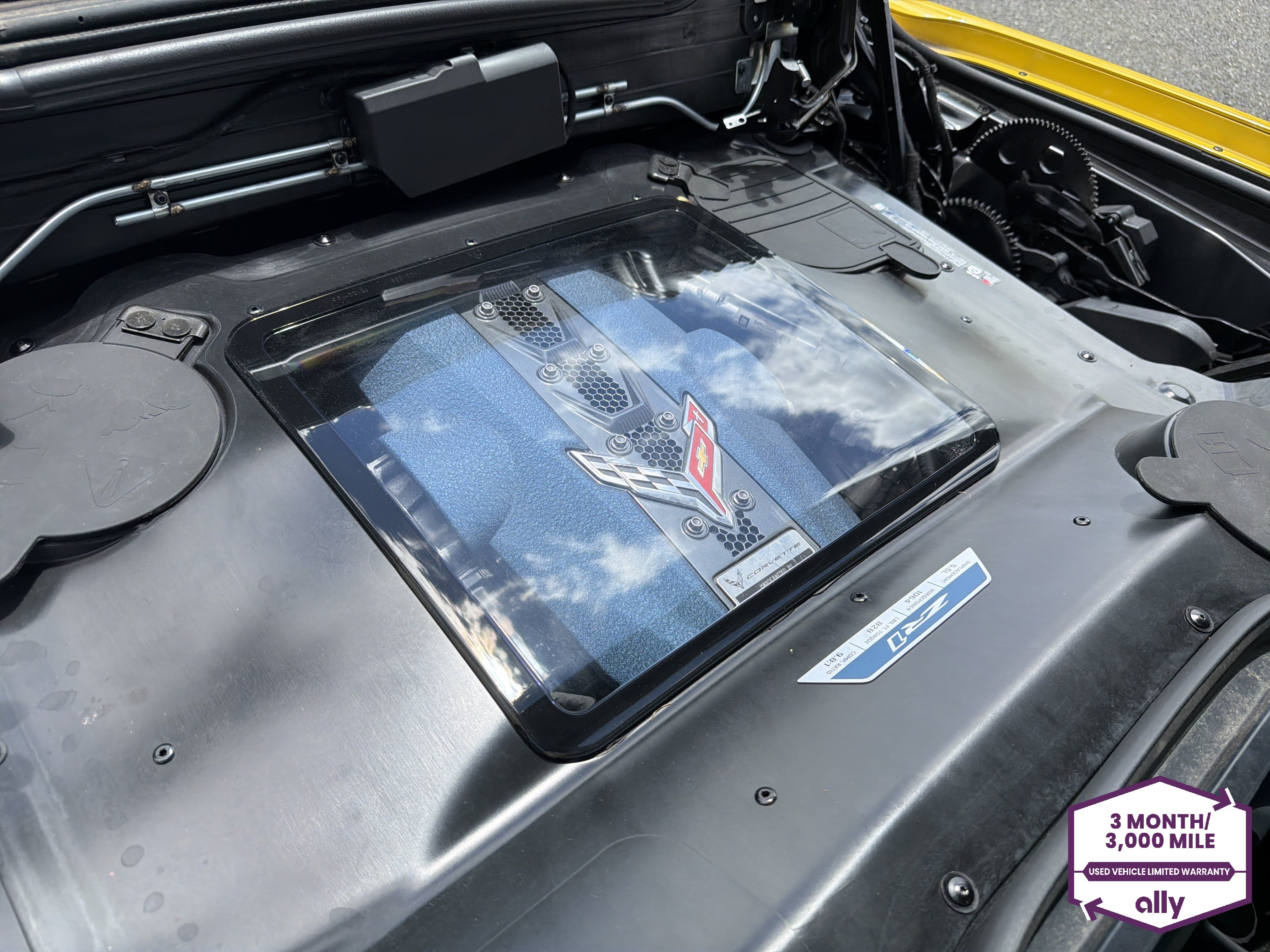 Used 2025 Chevrolet Corvette ZR1 w/ Stealth Interior Trim Package RWD image 12