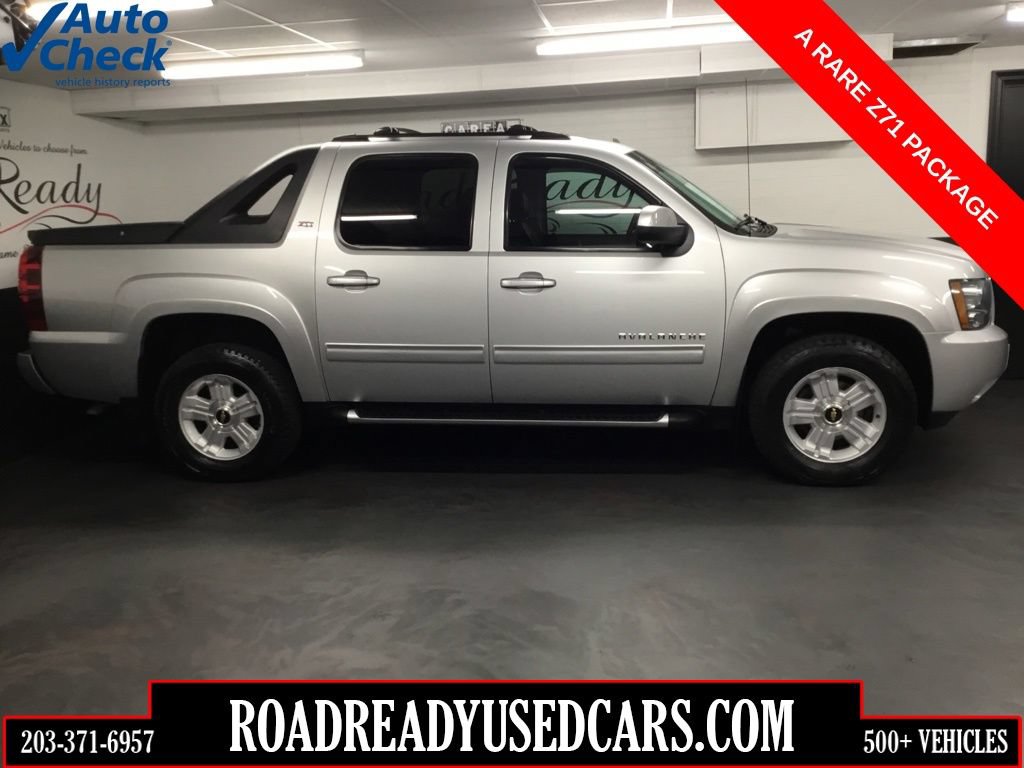Used 2012 Chevrolet Avalanche LT w/ Suspension Package, Off-Road AWD/4WD image 1