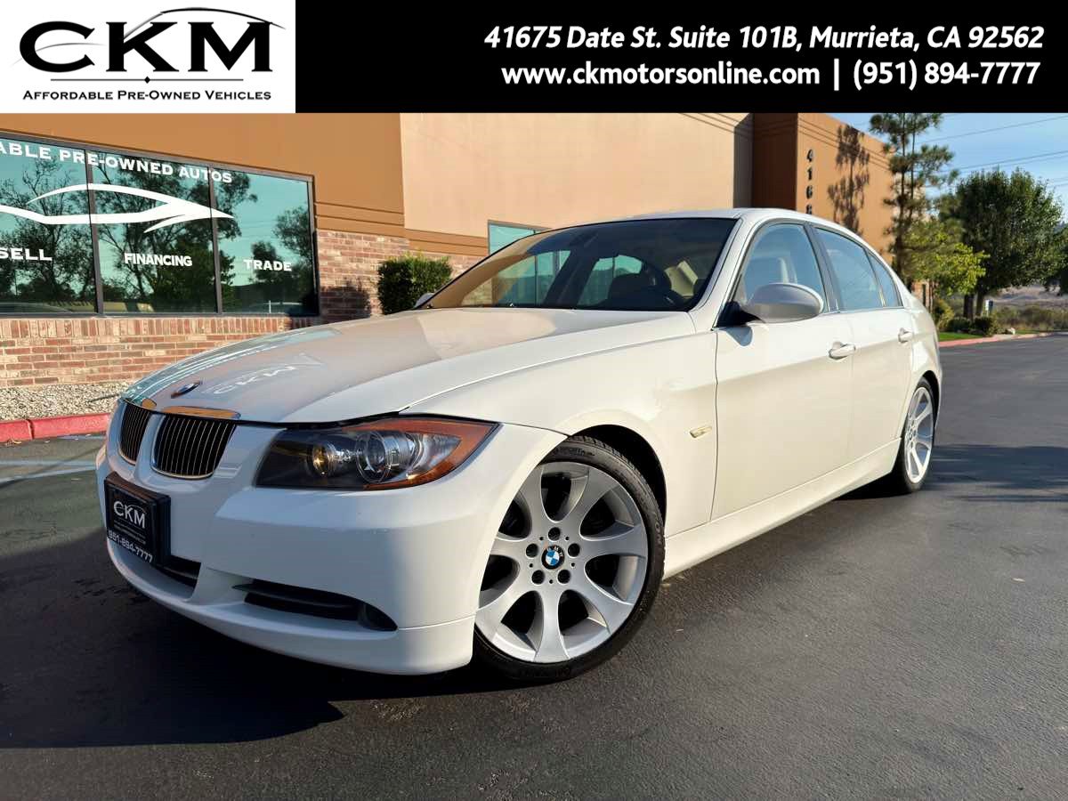 Used 2006 BMW 330i Sedan image 1