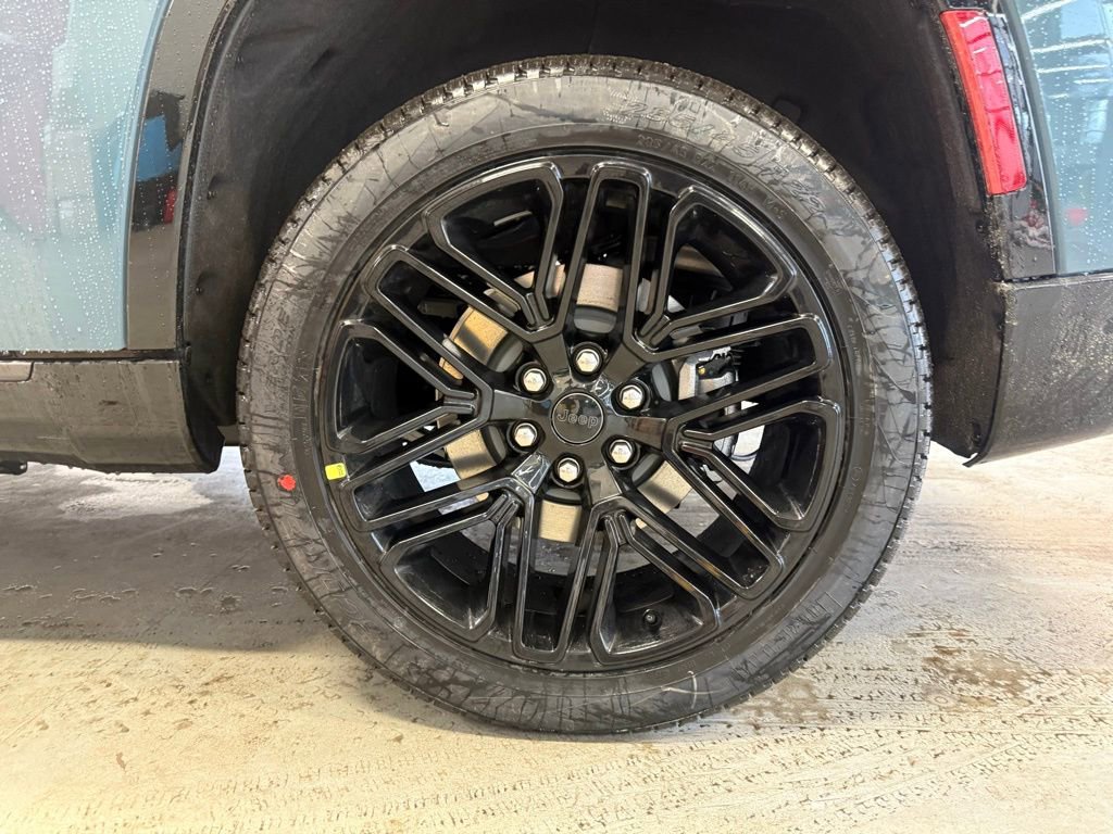 New 2026 Jeep Grand Wagoneer Limited image 37