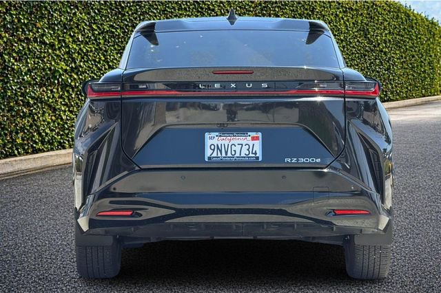 Used 2024 Lexus RZ 300e Premium w/ Accessory Package (Z1) FWD image 5