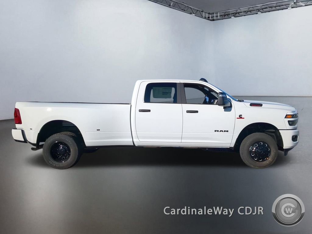 New 2026 RAM 3500 Big Horn AWD/4WD image 3