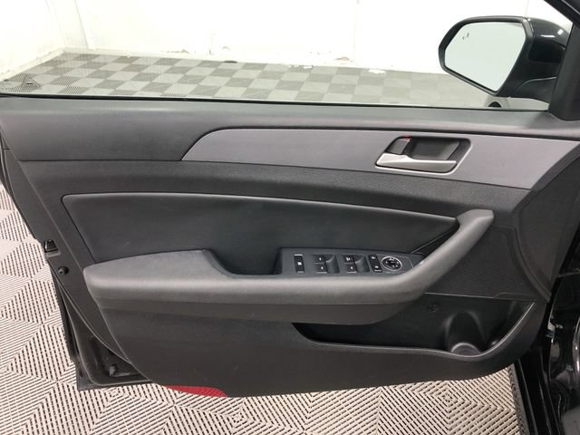 Used 2018 Hyundai Sonata SEL w/ Tech Package 02 FWD image 18