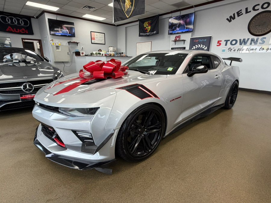 Used 2018 Chevrolet Camaro SS w/ Redline Edition RWD image 7