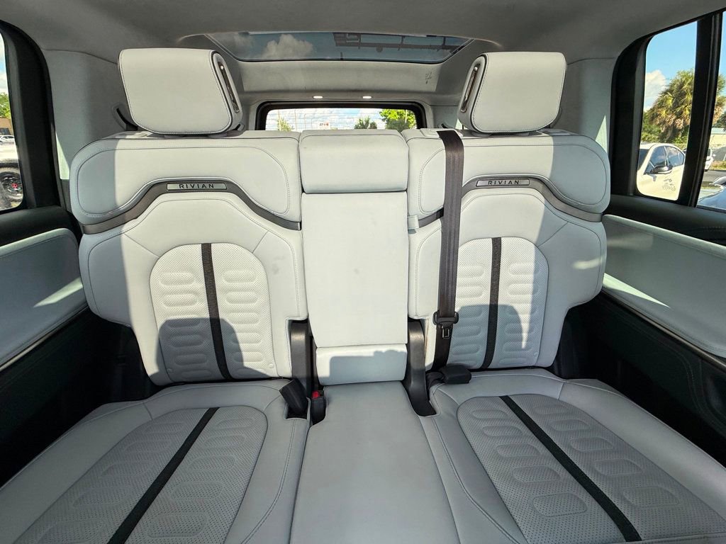 Used 2023 Rivian R1S Adventure image 20