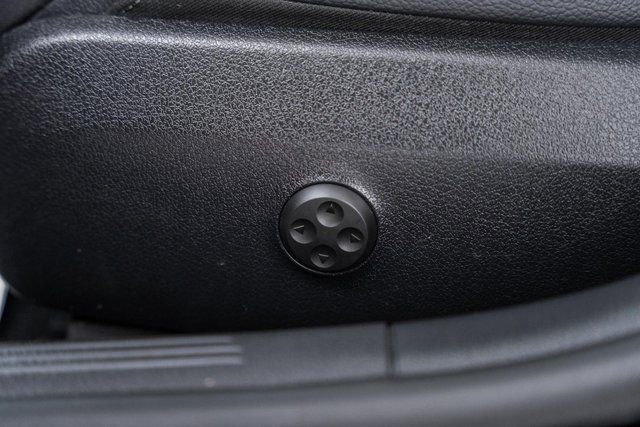 Used 2023 Mercedes-Benz C 300 4MATIC Sedan w/ AMG Line w/ Night Package image 30