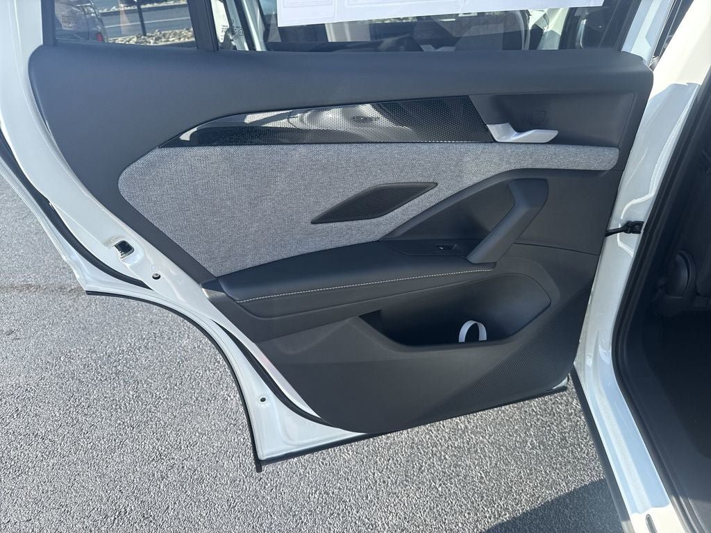 New 2025 Volkswagen Tiguan S AWD/4WD image 21