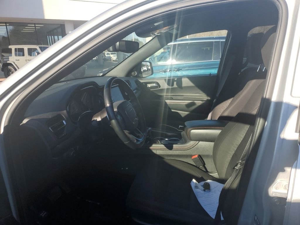 Used 2023 Dodge Durango GT image 5