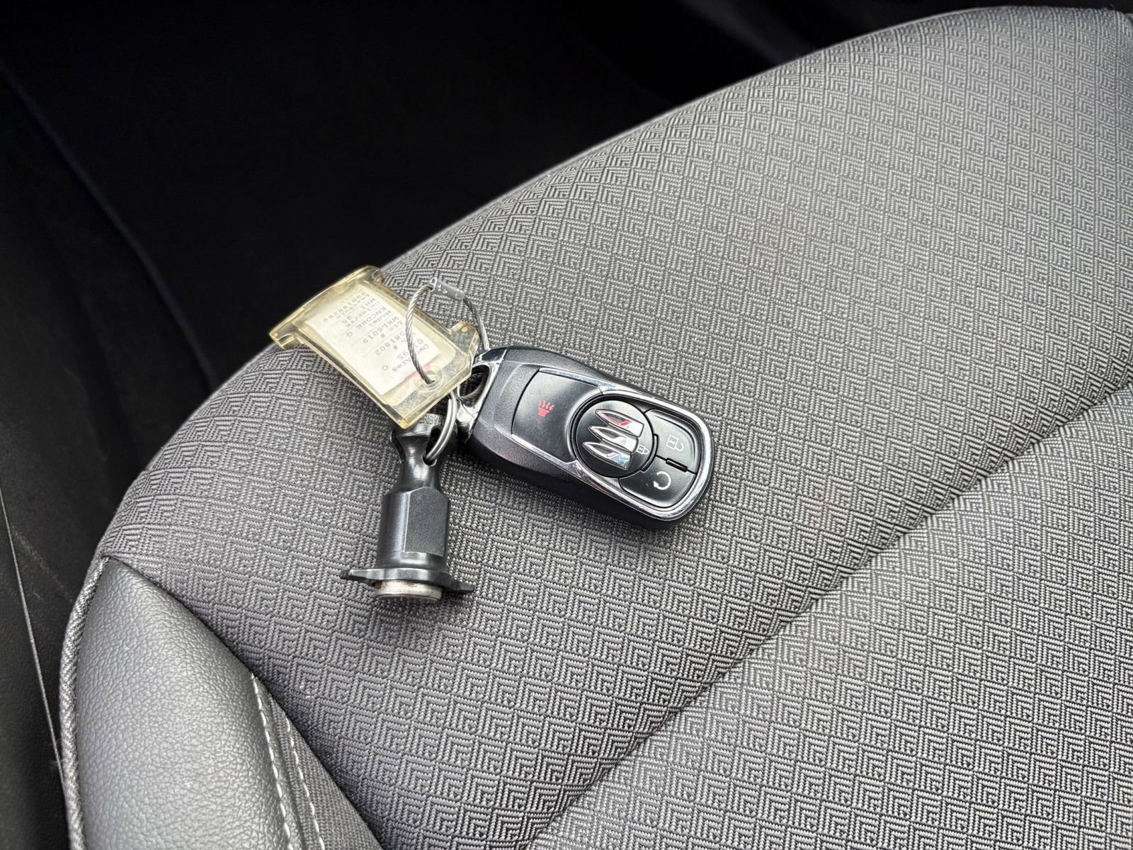 Used 2025 Buick Encore GX Preferred FWD image 21