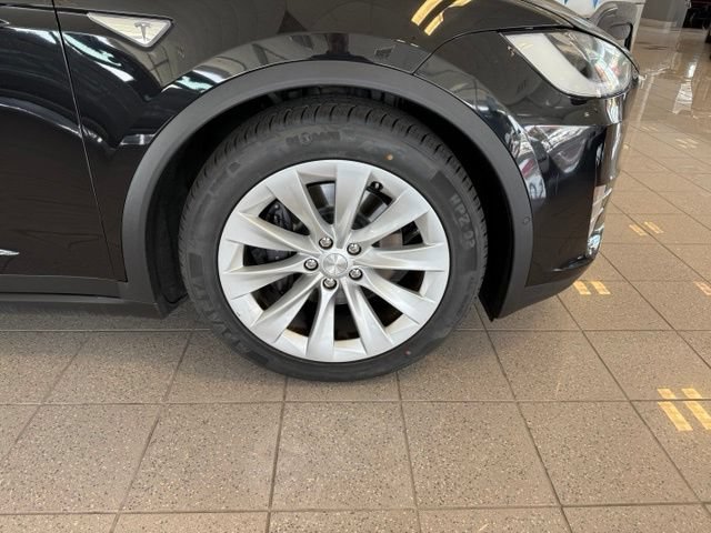 Used 2016 Tesla Model X 90D AWD/4WD image 12