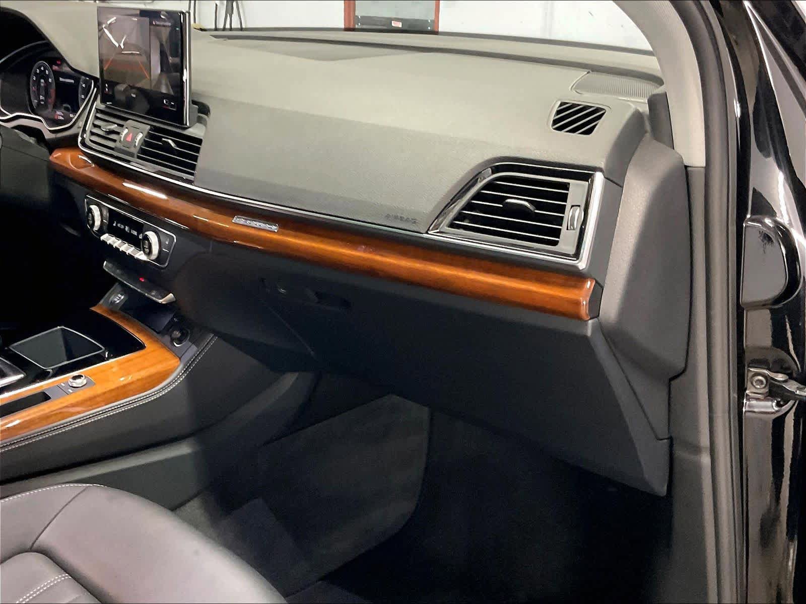 Certified 2023 Audi Q5 2.0T Premium Plus AWD/4WD image 17