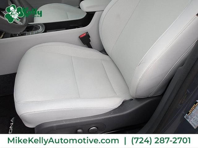 Certified 2024 Hyundai Kona SEL AWD/4WD image 13
