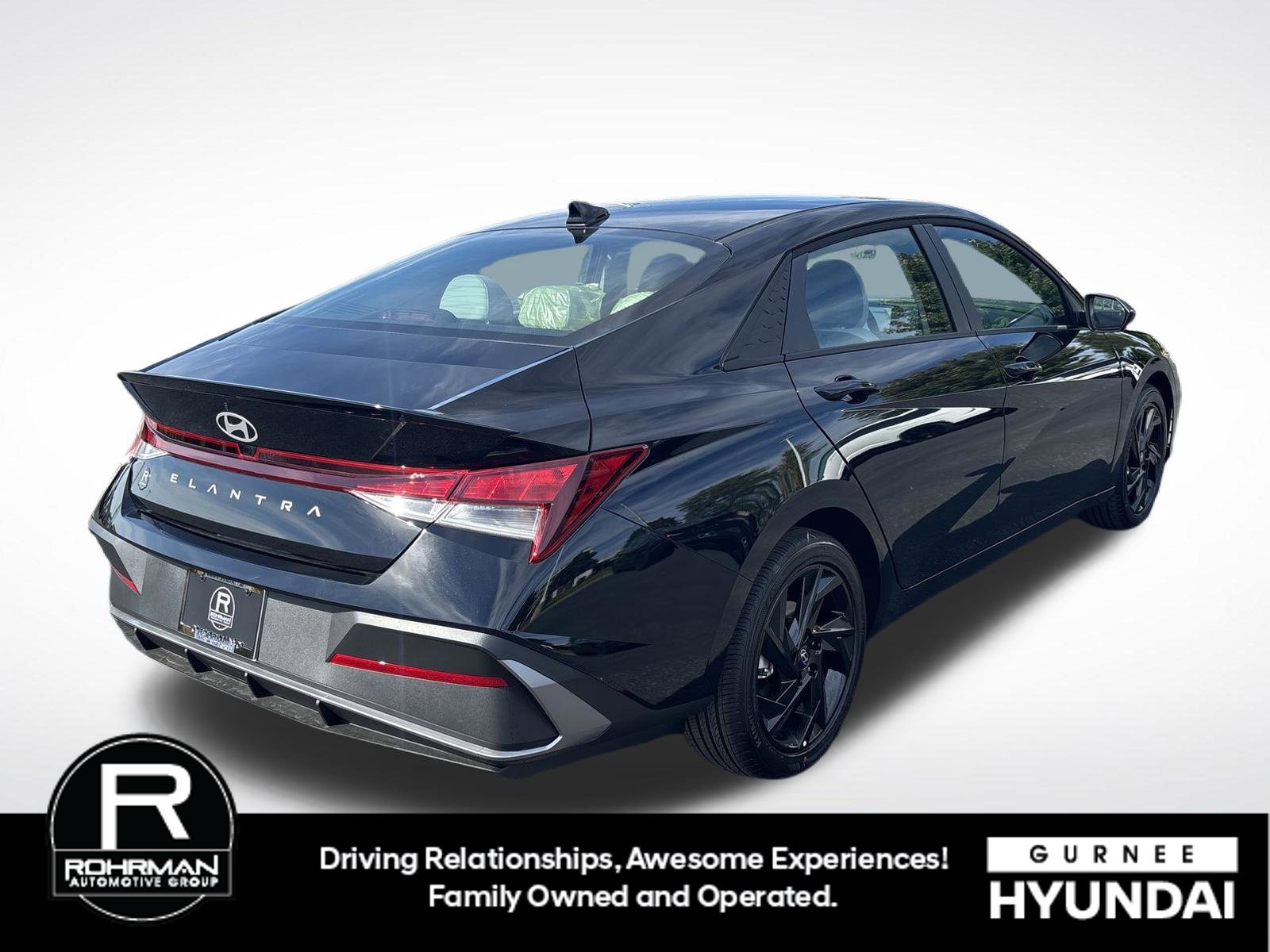 New 2026 Hyundai Elantra SEL Sport FWD image 10