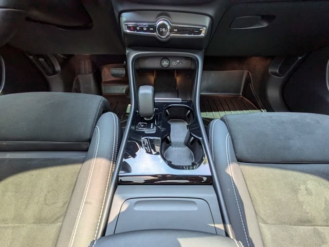 Certified 2023 Volvo C40 P8 Recharge Ultimate AWD/4WD image 24