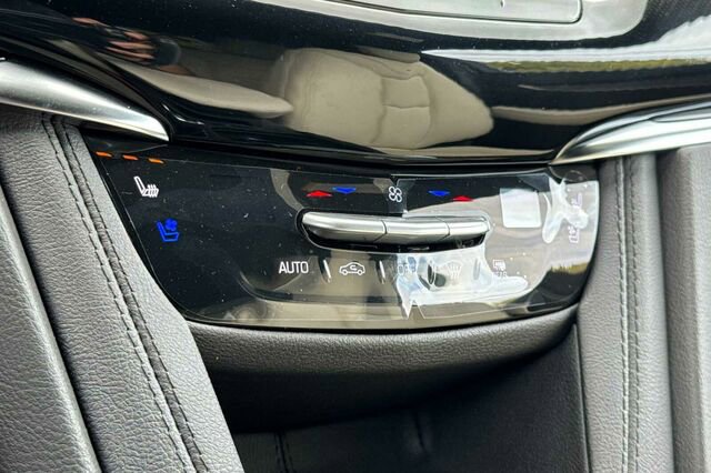 New 2025 Cadillac XT6 Sport image 22