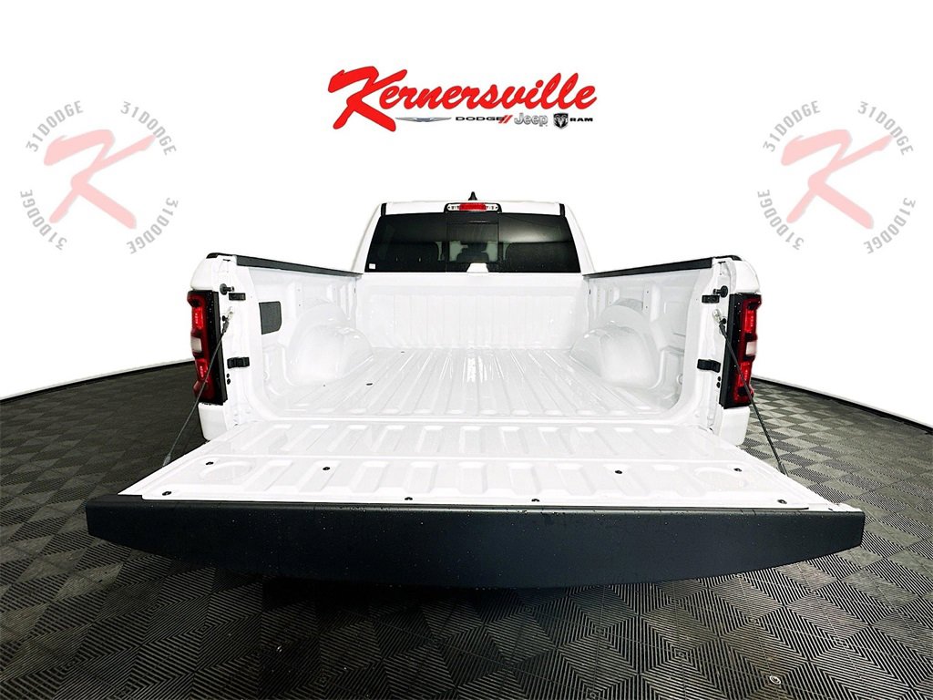 New 2026 RAM 1500 Big Horn w/ Night Edition image 15