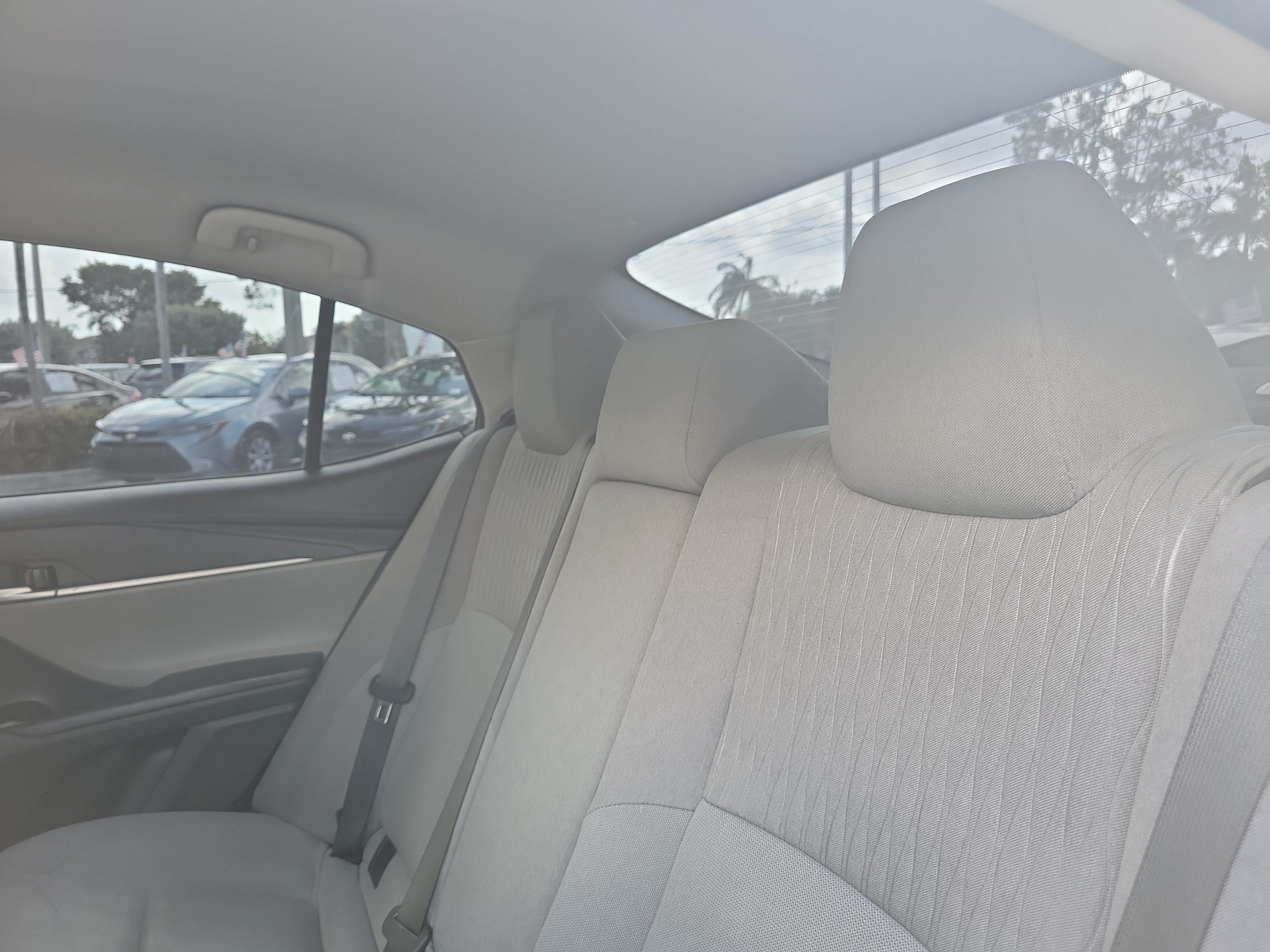 Used 2025 Toyota Camry LE FWD image 13