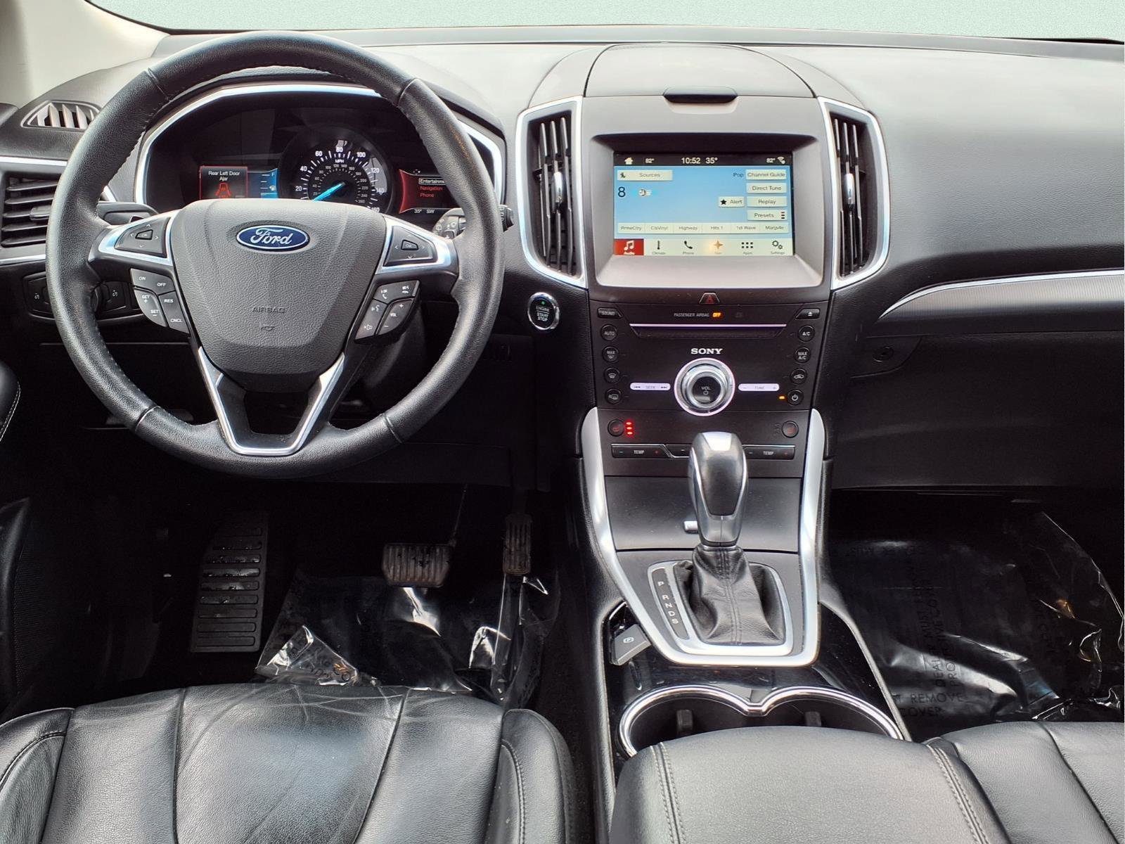 Used 2018 Ford Edge Titanium w/ Technology Package image 16