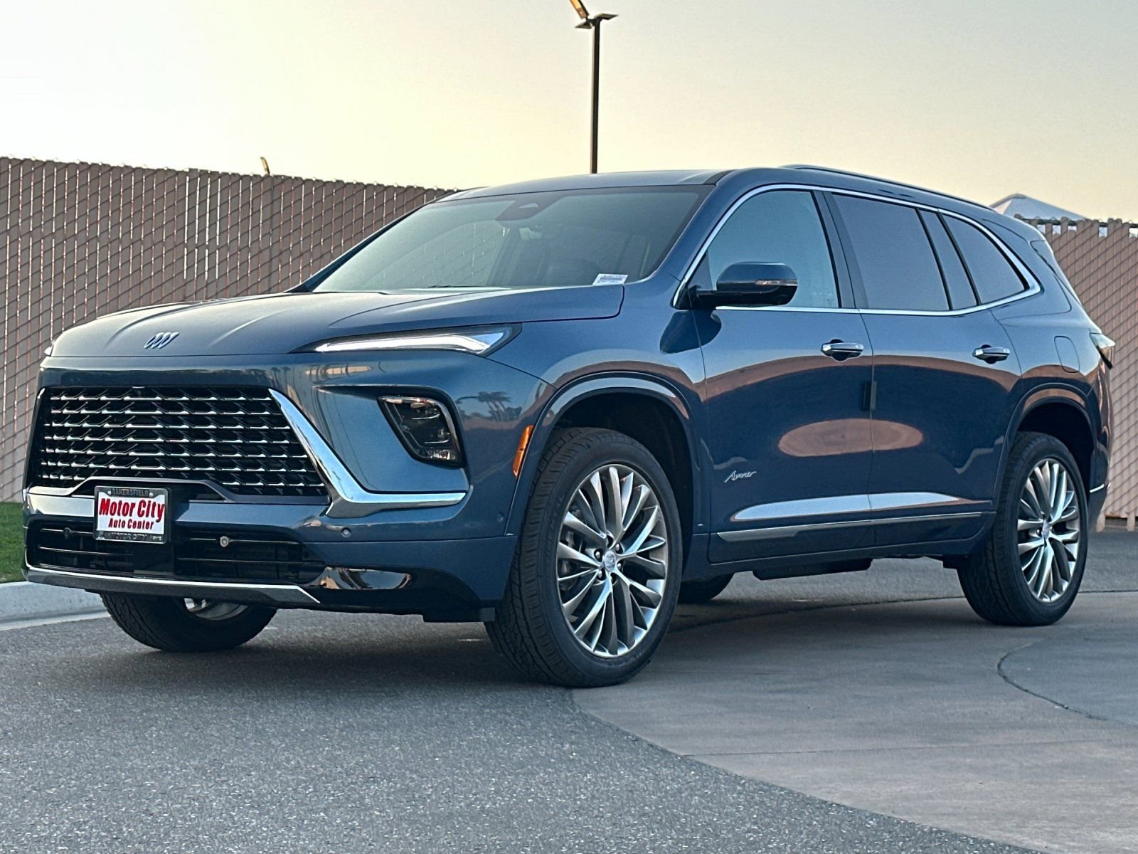 New 2026 Buick Enclave Avenir w/ Super Cruise Package FWD image 8