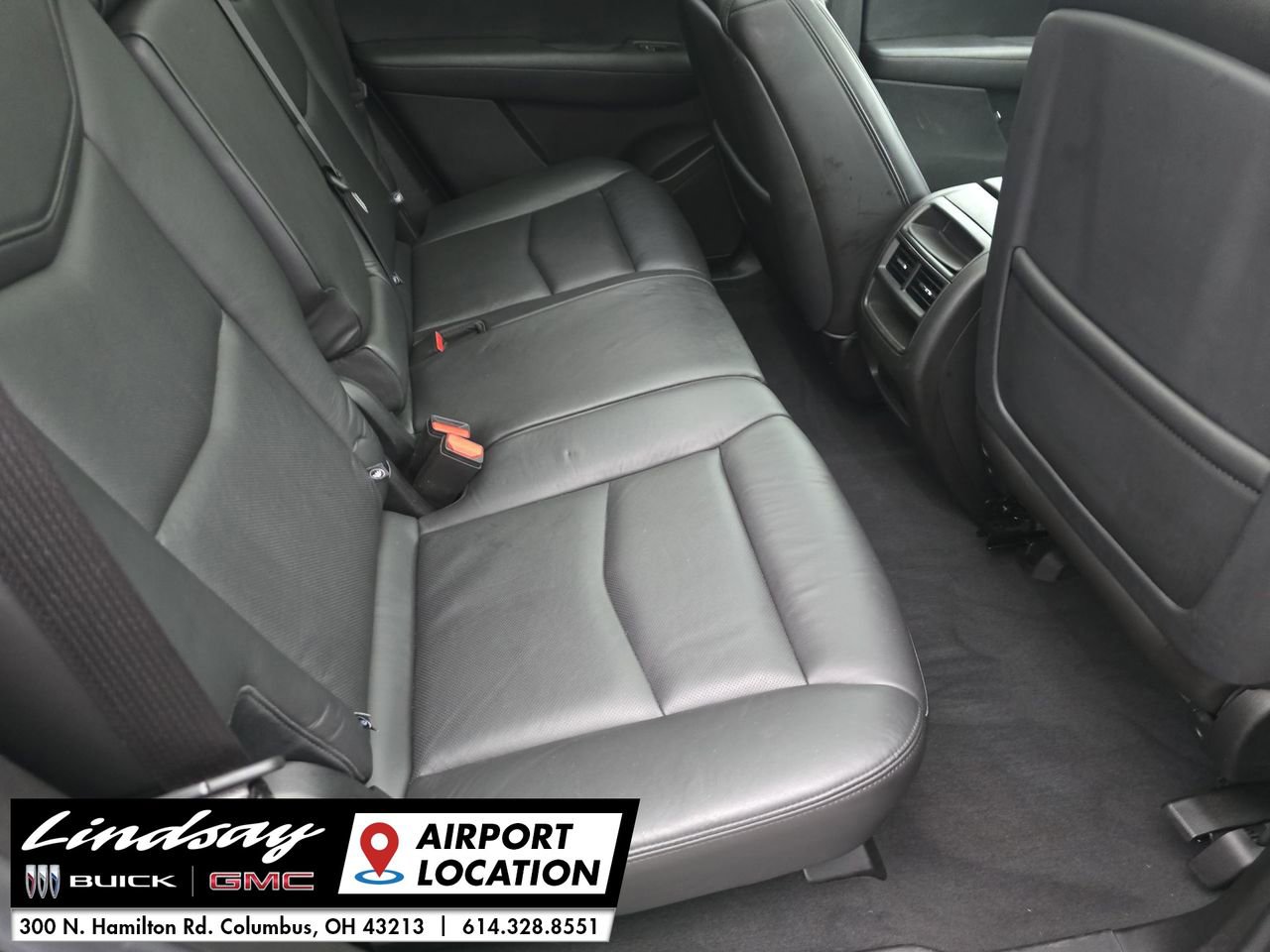 Used 2018 Cadillac XT5 Luxury w/ Driver Awareness Package image 28